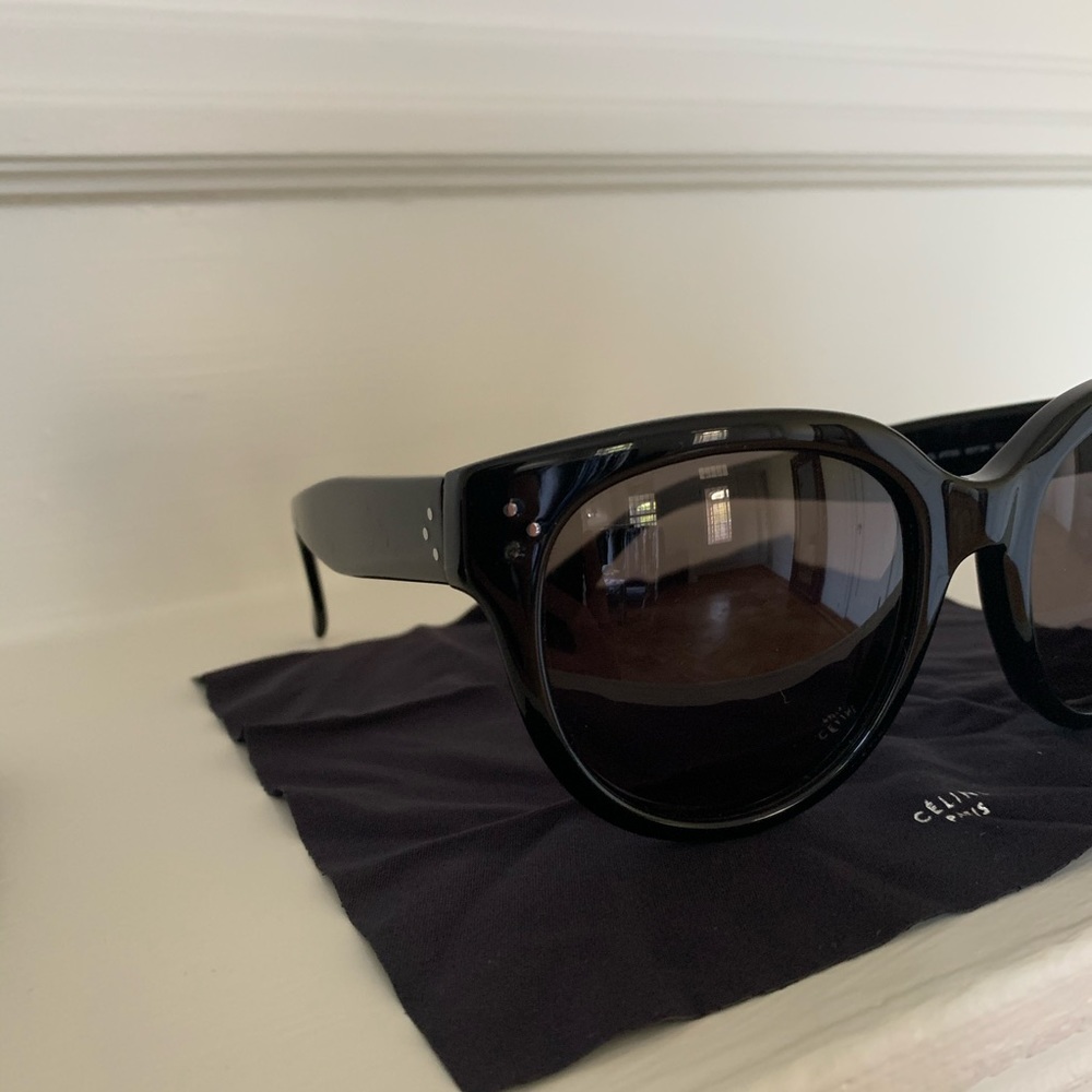 Women’s Celine polarized sunglasses - Picture 5 of 5